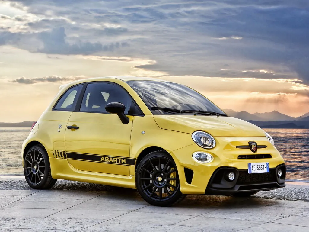 Abarth 595 рестайлинг 2016, хэтчбек 3 дв., 1 поколение, 312 (06.2016 - н.в.)