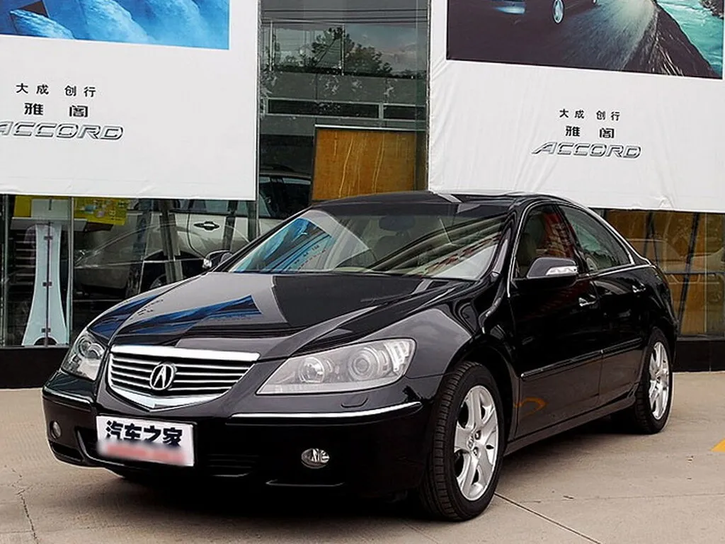 Acura RL 2004, седан, 2 поколение (09.2004 - 02.2008)