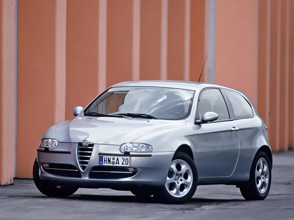 Alfa Romeo 147 2000, хэтчбек 3 дв., 1 поколение, 937A (06.2000 - 09.2004)