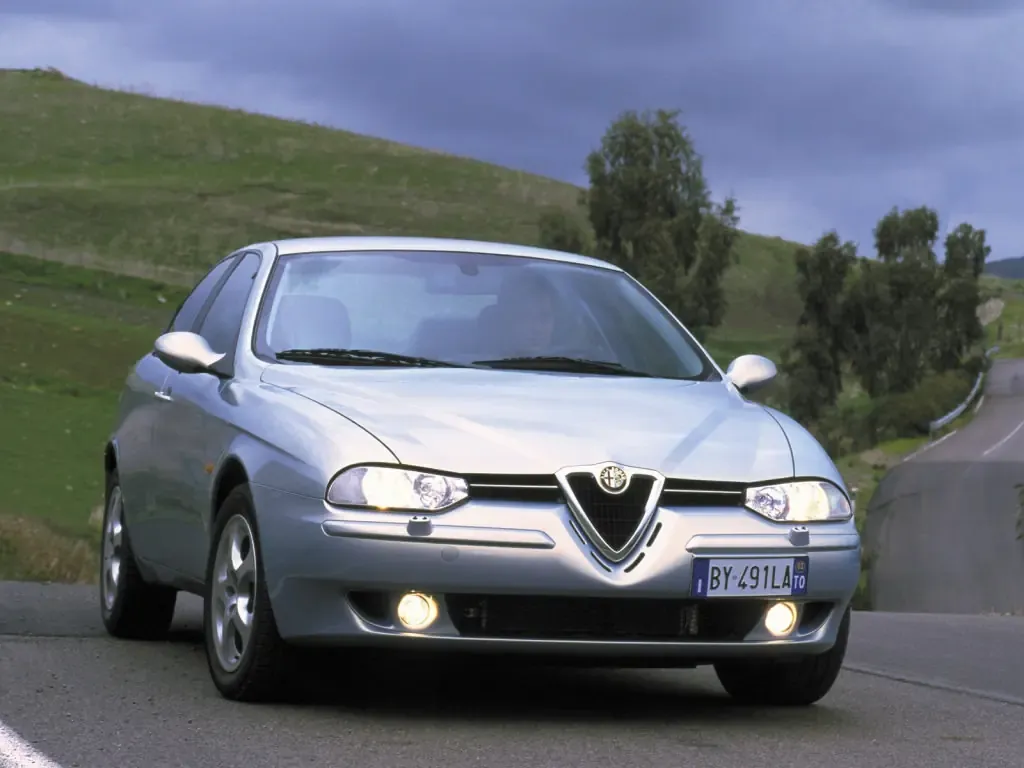 Alfa Romeo 156 рестайлинг 2002, седан, 1 поколение, 932 (03.2002 - 07.2003)