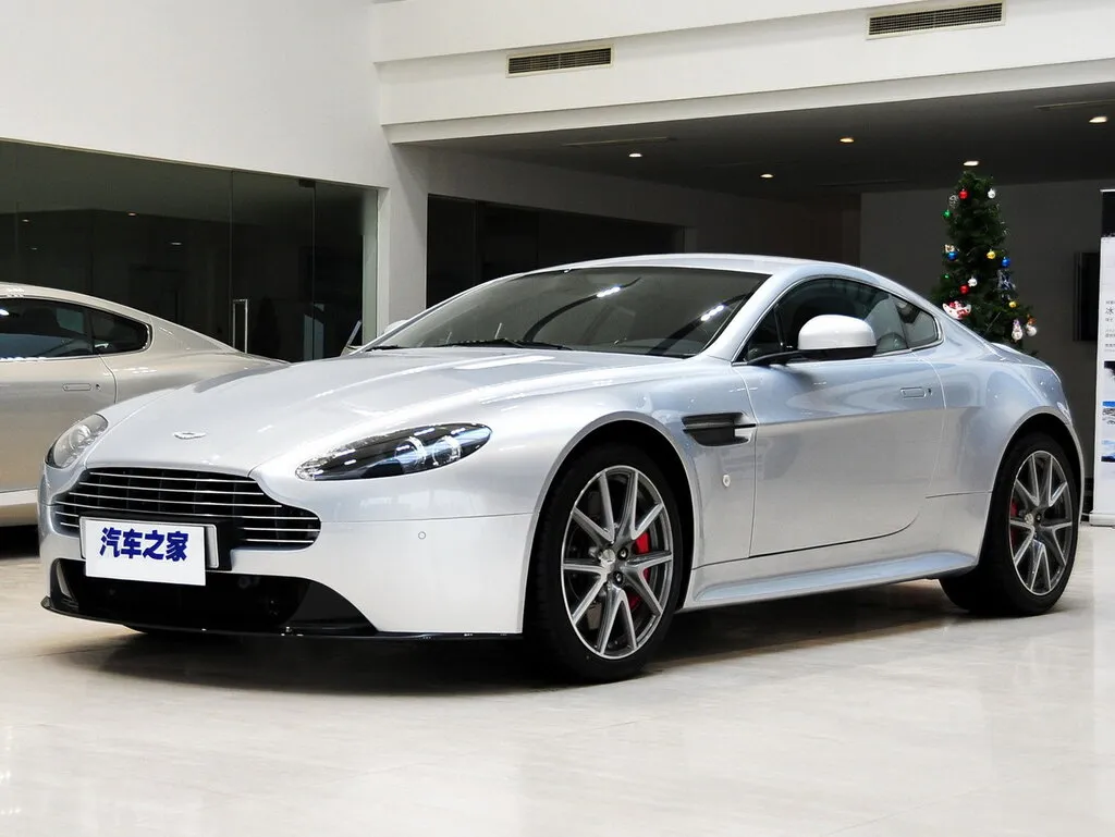 Aston Martin Vantage 2005, купе, 3 поколение (03.2005 - 10.2017)