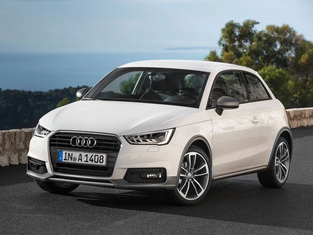 Audi A1 рестайлинг 2014, хэтчбек 3 дв., 1 поколение, 8X (11.2014 - 05.2018)