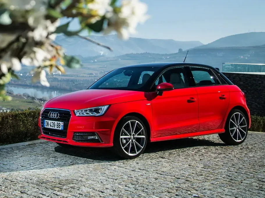 Audi A1 рестайлинг 2014, хэтчбек 5 дв., 1 поколение, 8X (11.2014 - 11.2016)