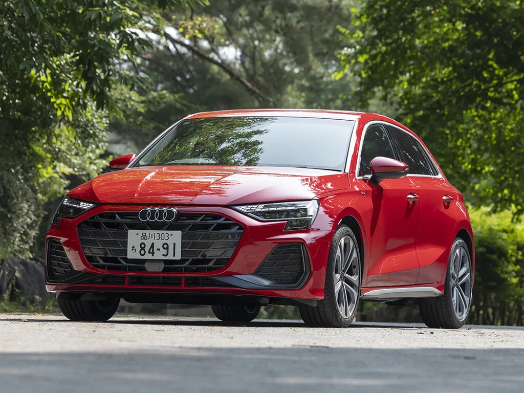 Audi A3 рестайлинг 2024, хэтчбек 5 дв., 4 поколение, 8Y (12.2024 - н.в.)