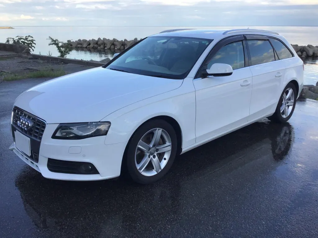 Audi A4 2008, универсал, 4 поколение, B8 (08.2008 - 03.2012)