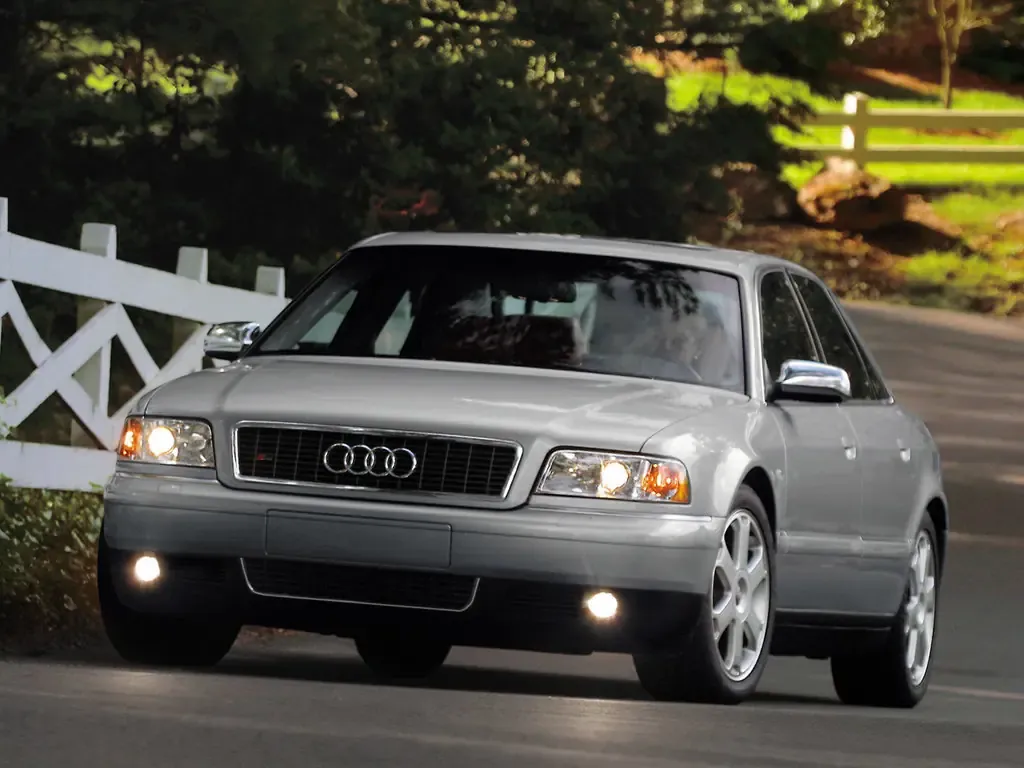 Audi A8 рестайлинг 1999, седан, 1 поколение, D2 (06.1999 - 08.2002)