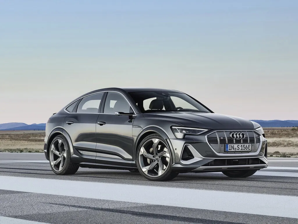 Audi e-tron Sportback S 2020, джип/suv 5 дв., 1 поколение (09.2020 - 12.2022)