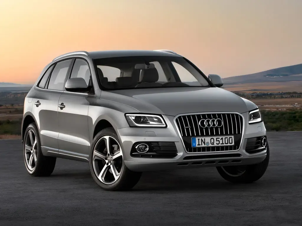 Audi Q5 рестайлинг 2012, джип/suv 5 дв., 1 поколение, 8R (08.2012 - 03.2017)