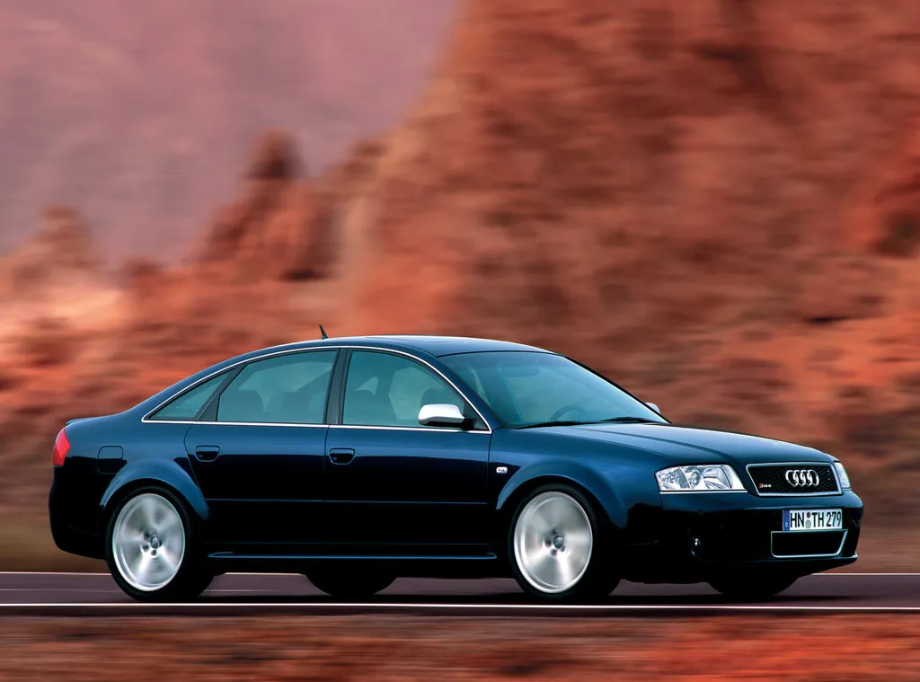 Audi RS6 рестайлинг 2002, седан, 2 поколение, C5 (07.2002 - 09.2004)