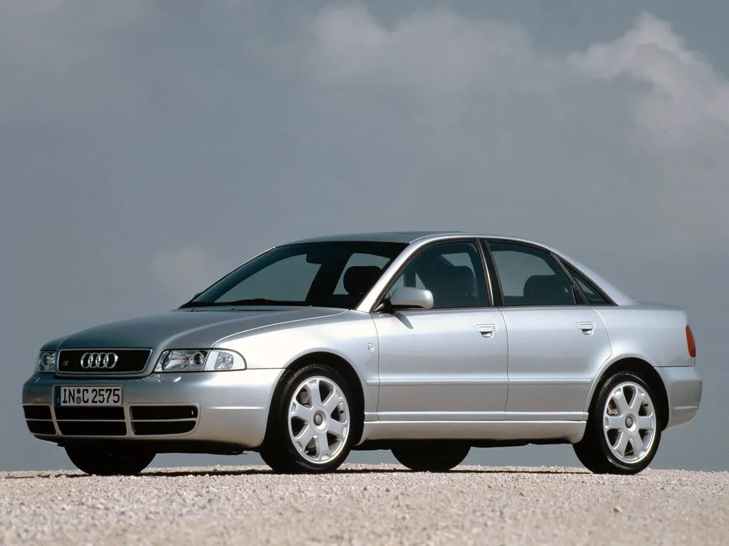 Audi S4 1997, седан, 2 поколение, B5 (10.1997 - 02.1999)