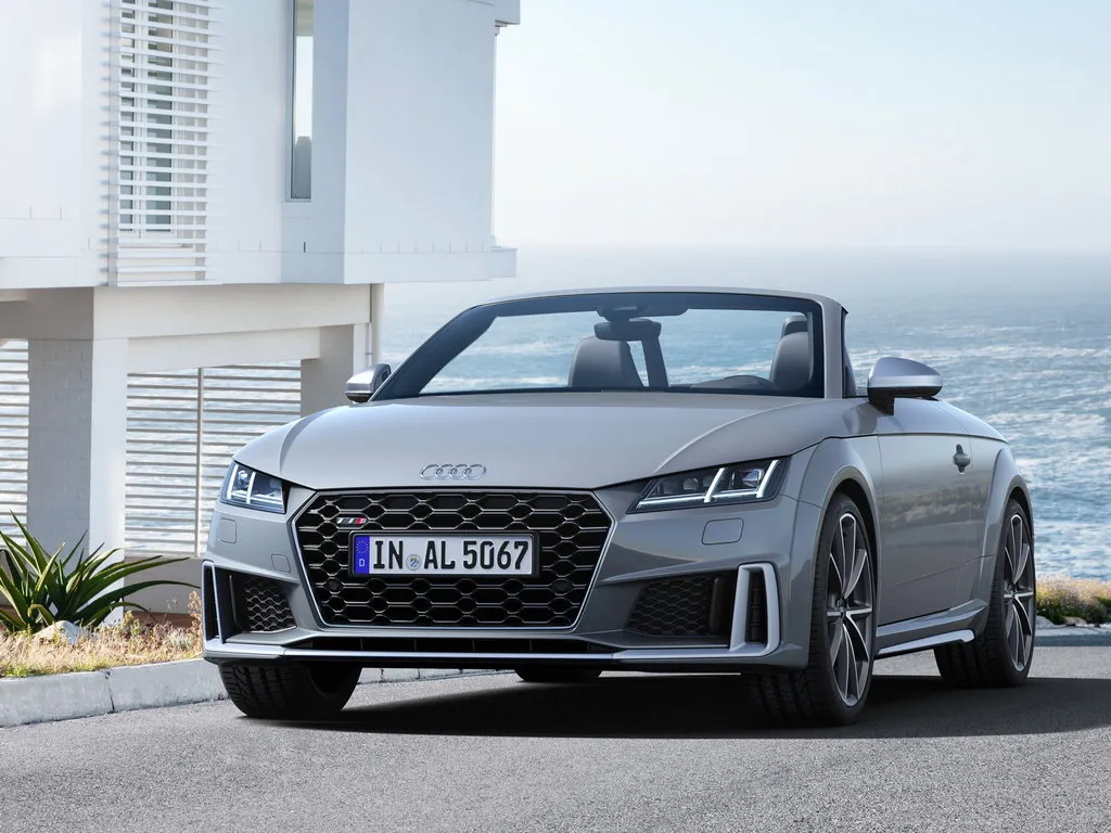 Audi TTS рестайлинг 2018, открытый кузов, 3 поколение, 8S (07.2018 - 07.2023)
