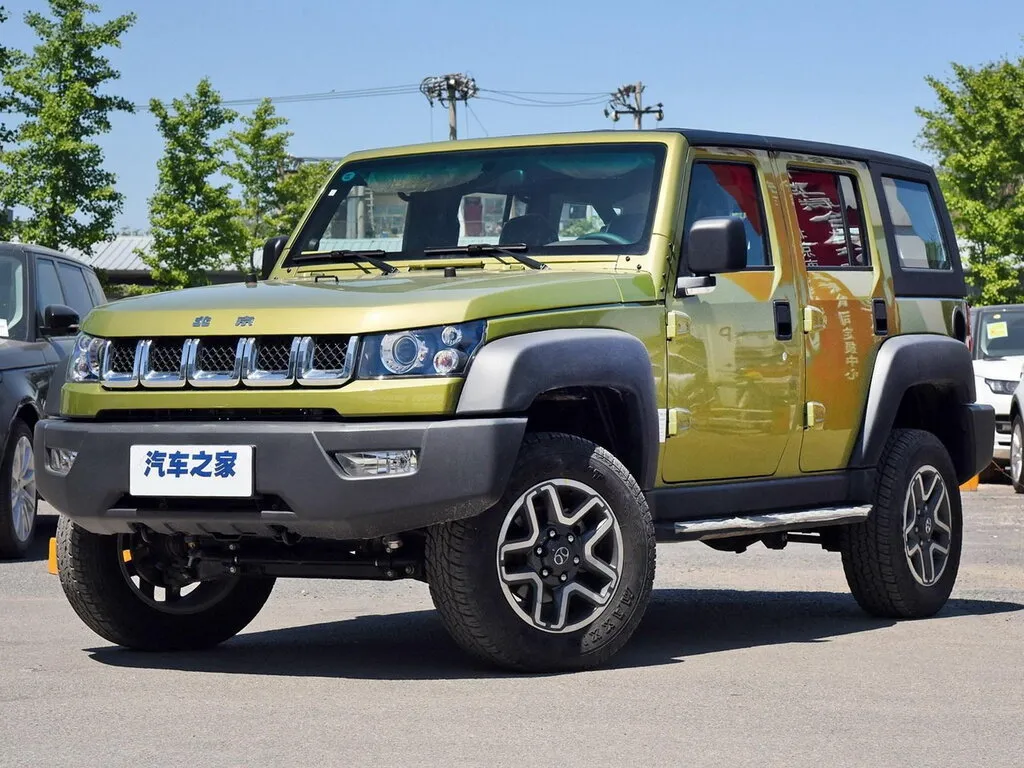 BAIC BJ40 2016, джип/suv 5 дв., 1 поколение (03.2016 - 07.2018)