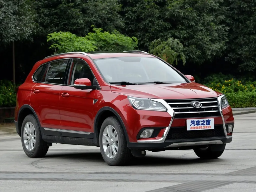 BAIC Huansu S6 2015, джип/suv 5 дв., 1 поколение (09.2015 - 02.2020)