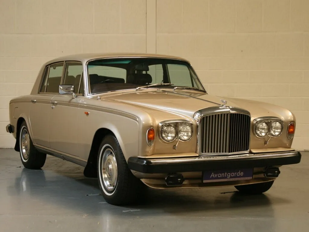 Bentley T-Series 1977, седан, 2 поколение (03.1977 - 06.1980)
