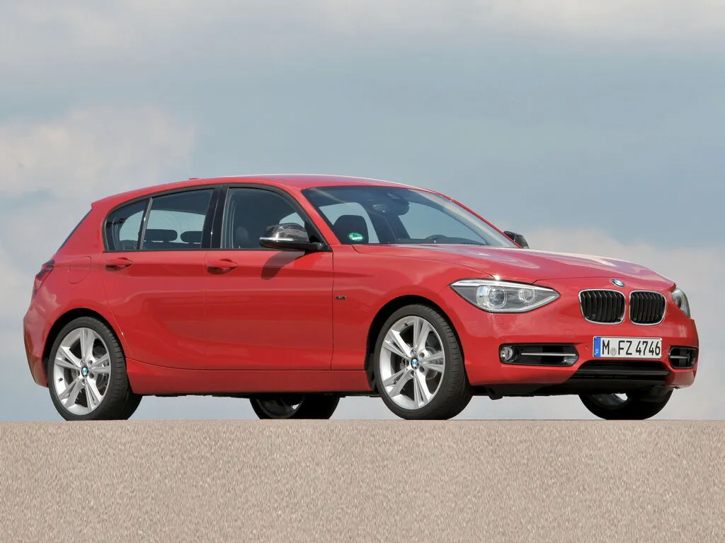 BMW 1-Series 2011, хэтчбек 5 дв., 2 поколение, F20 (09.2011 - 02.2015)
