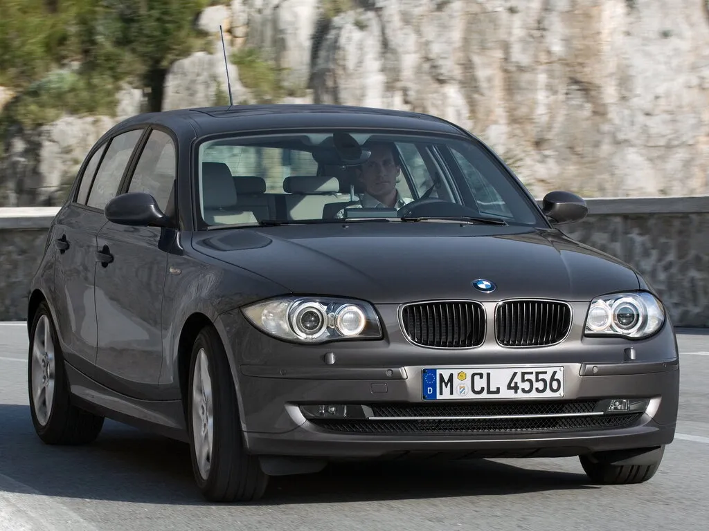 BMW 1-Series рестайлинг 2007, хэтчбек 5 дв., 1 поколение, E87 (03.2007 - 09.2011)