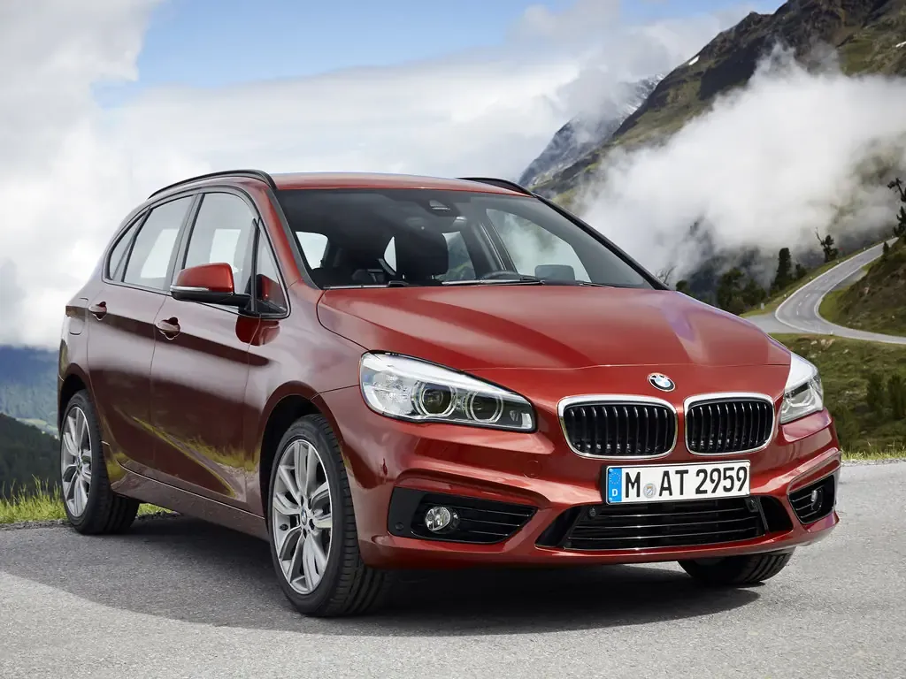 BMW 2-Series Active Tourer 2014, хэтчбек 5 дв., 1 поколение, F45 (03.2014 - 06.2018)