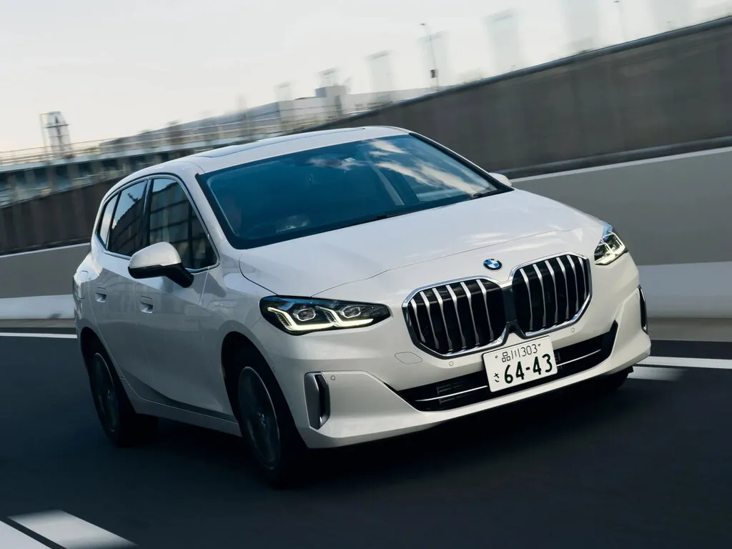 BMW 2-Series Active Tourer 2022, хэтчбек 5 дв., 2 поколение, U06 (06.2022 - н.в.)