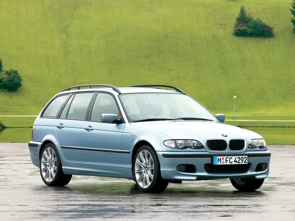 BMW 3-Series рестайлинг 2001, универсал, 4 поколение, E46 (09.2001 - 08.2005)