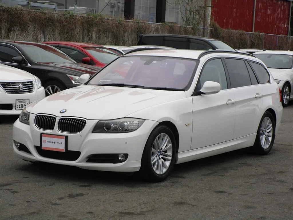 BMW 3-Series рестайлинг 2008, универсал, 5 поколение, E90 (11.2008 - 08.2012)