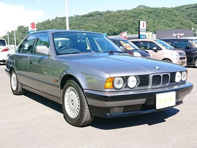 BMW 5-Series 1988, седан, 3 поколение, E34 (06.1988 - 05.1996)