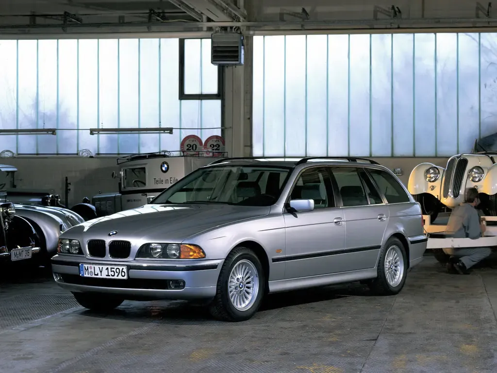 BMW 5-Series 1997, универсал, 4 поколение, E39 (03.1997 - 08.2000)