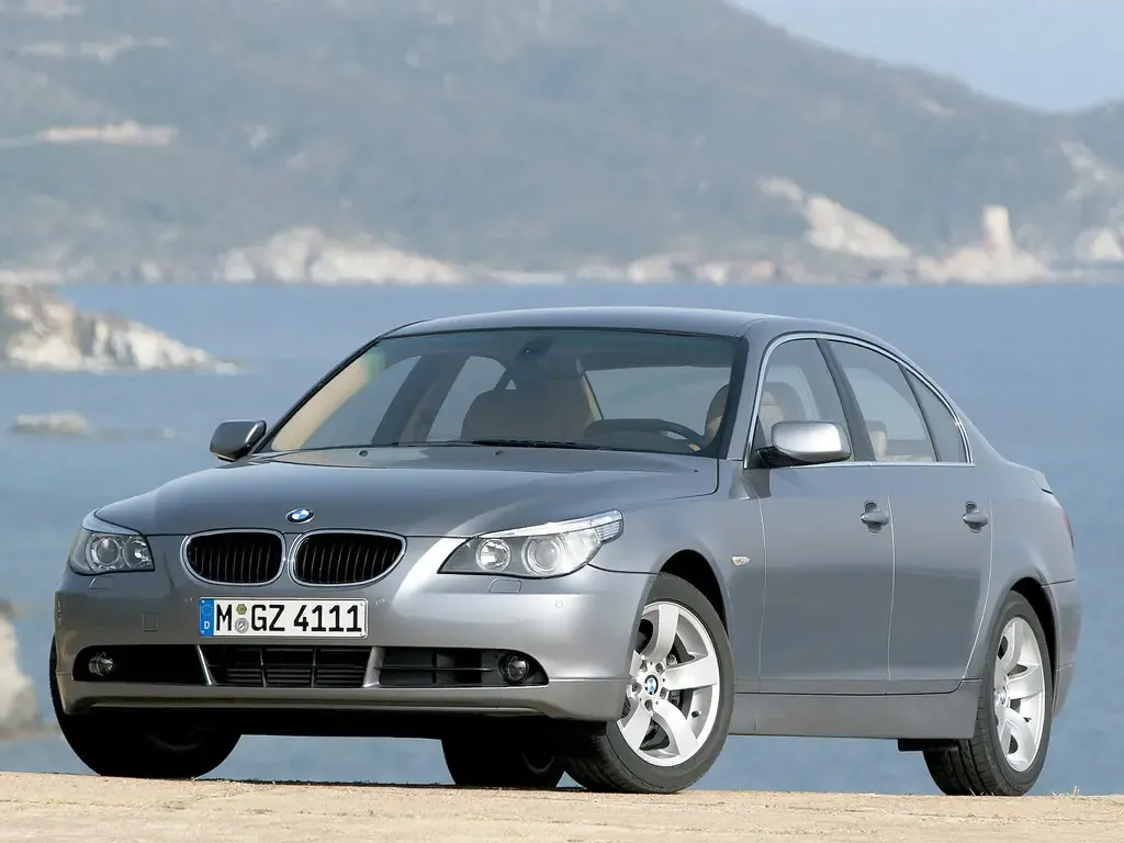 BMW 5-Series 2003, седан, 5 поколение, E60 (09.2003 - 08.2007)