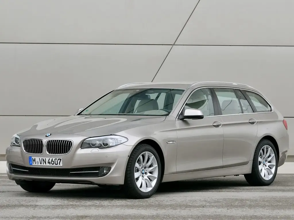 BMW 5-Series 2010, универсал, 6 поколение, F11 (04.2010 - 08.2013)