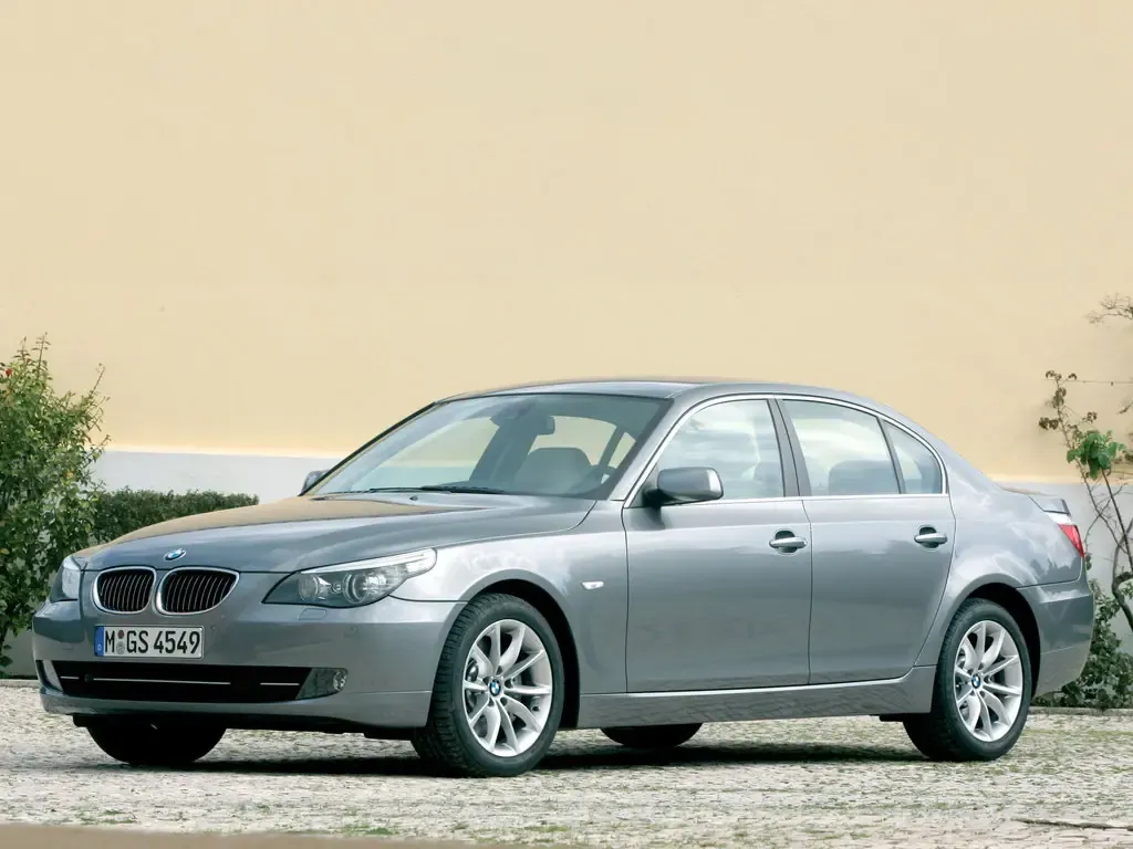 BMW 5-Series рестайлинг 2007, седан, 5 поколение, E60 (09.2007 - 02.2010)