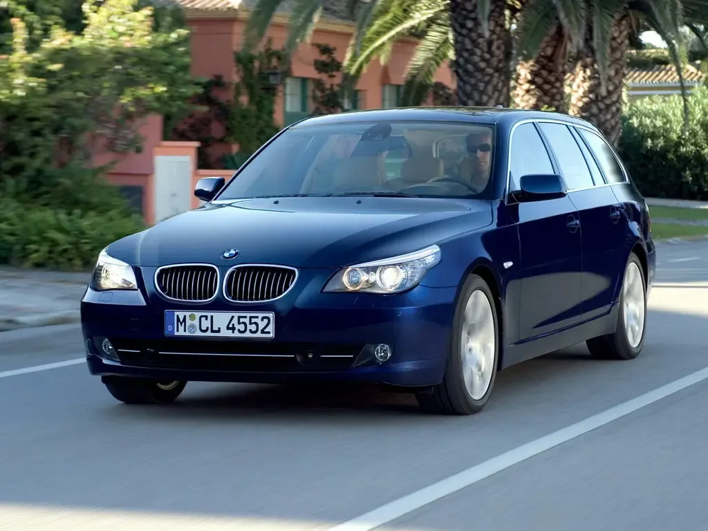 BMW 5-Series рестайлинг 2007, универсал, 5 поколение, E61 (03.2007 - 09.2010)