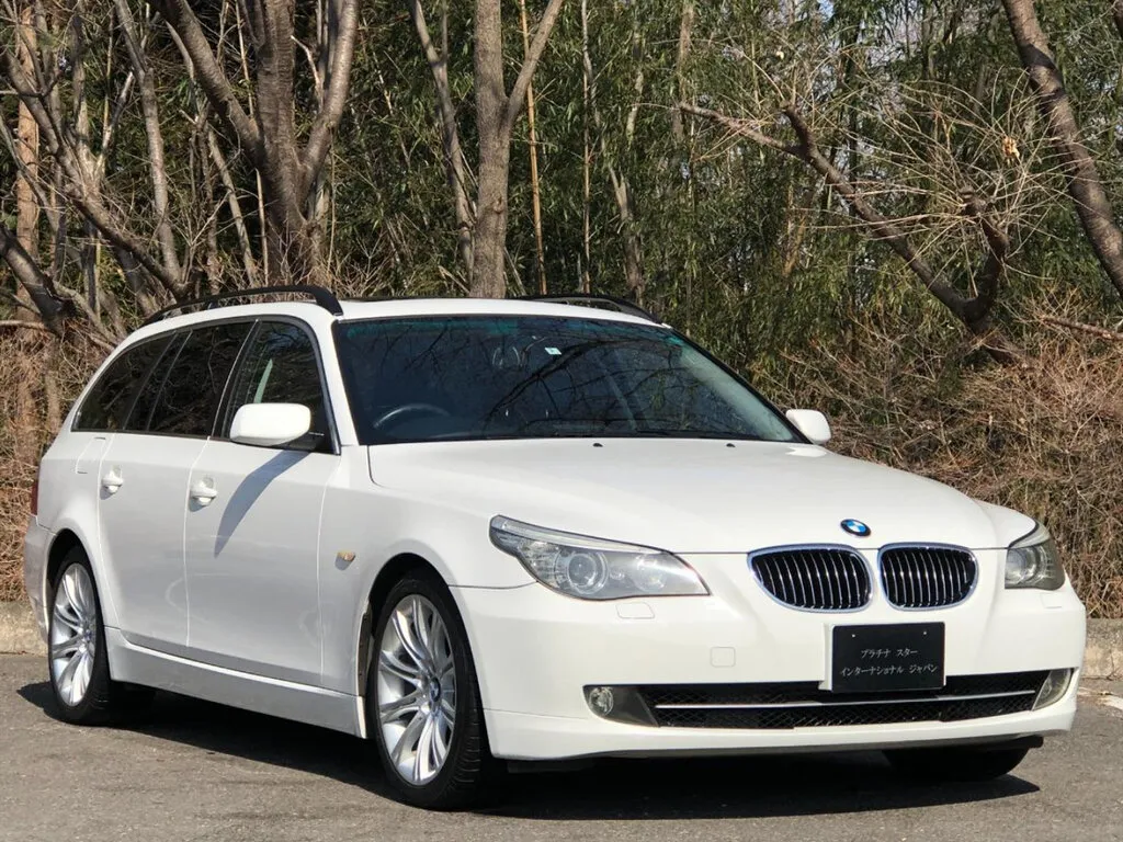 BMW 5-Series рестайлинг 2007, универсал, 5 поколение, E61 (06.2007 - 08.2010)