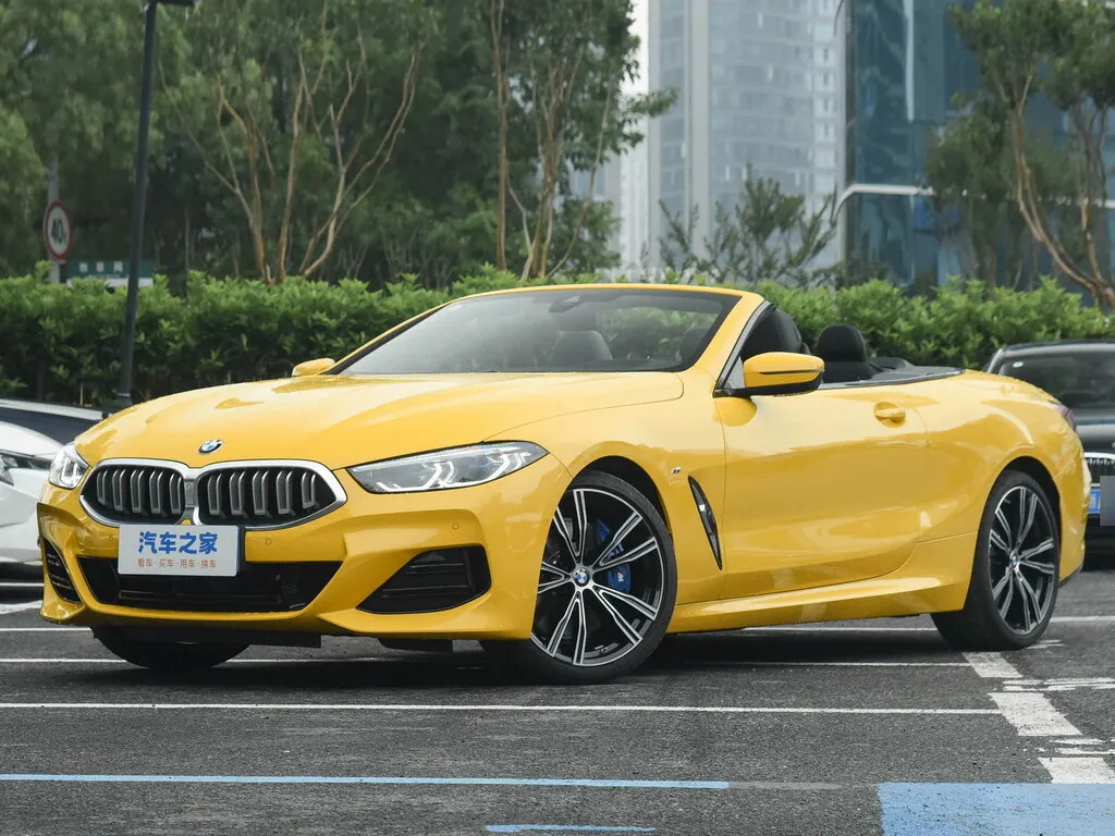 BMW 8-Series рестайлинг 2022, открытый кузов, 2 поколение, G14 (01.2022 - н.в.)