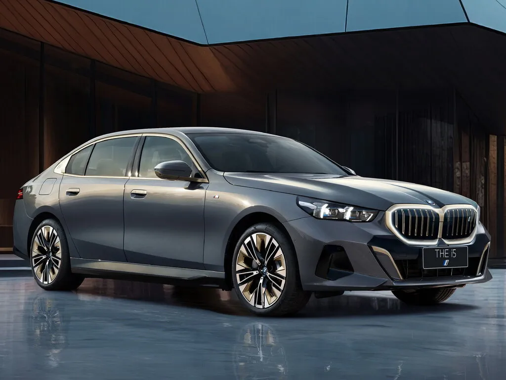 BMW i5 2023, седан, 1 поколение, G68 (05.2023 - н.в.)