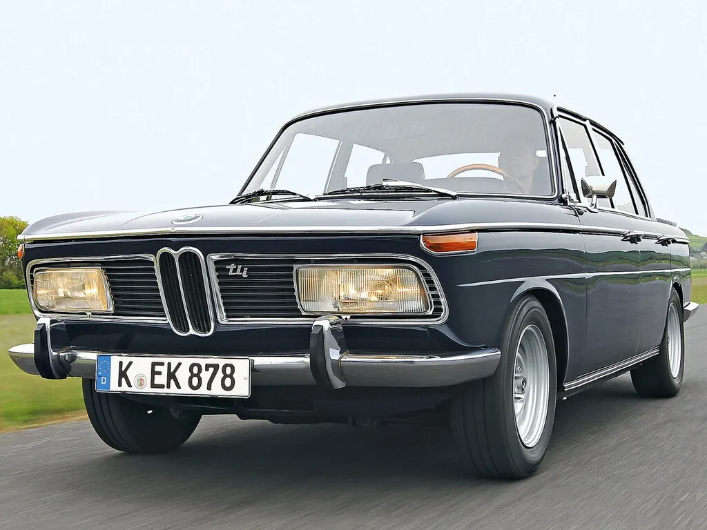 BMW Neue Klasse рестайлинг 1970, седан, 1 поколение, 2000 (01.1970 - 08.1971)