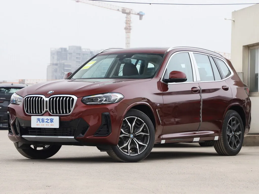 BMW X3 рестайлинг 2021, джип/suv 5 дв., 3 поколение, G01 (06.2021 - н.в.)