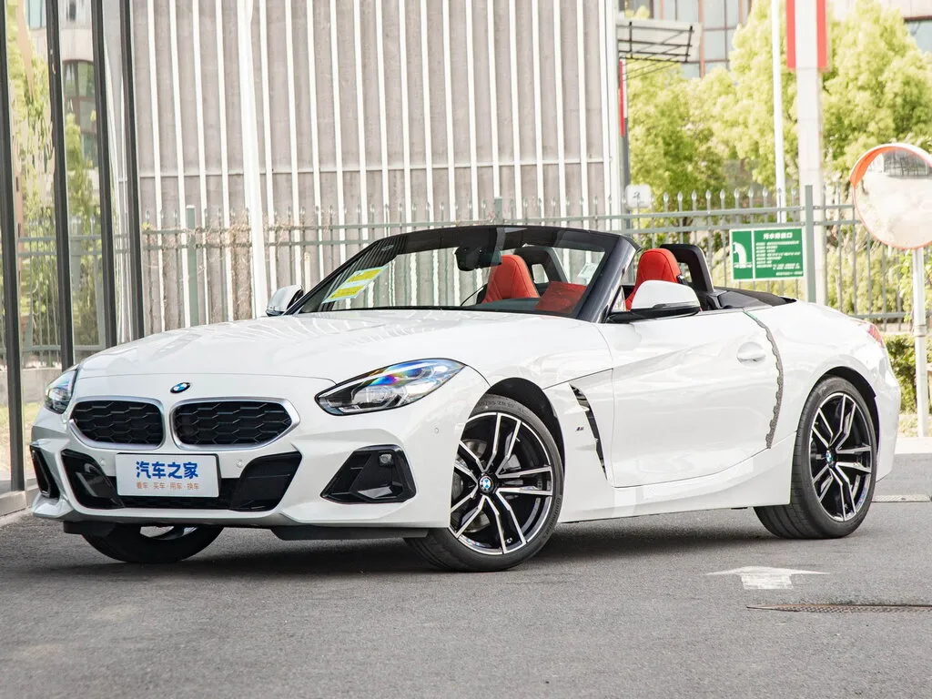 BMW Z4 рестайлинг 2022, открытый кузов, 3 поколение, G29 (09.2022 - н.в.)
