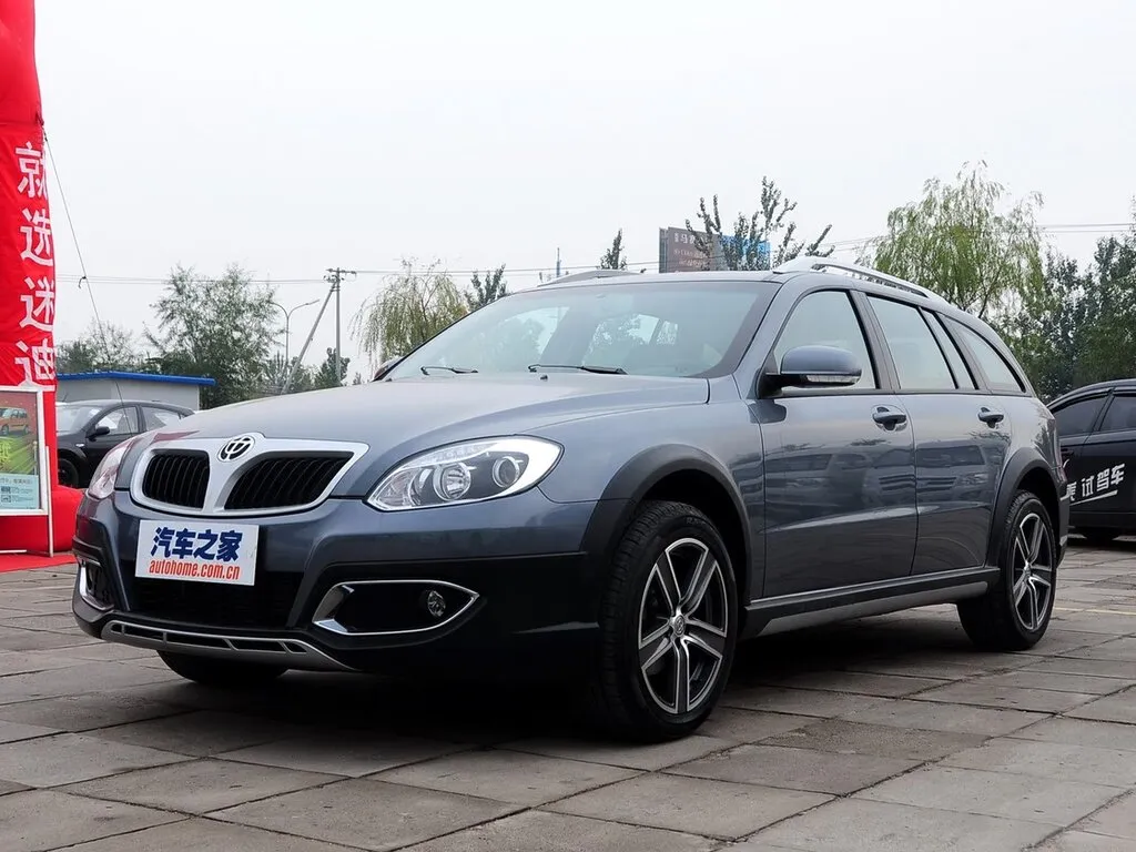 Brilliance M2 рестайлинг 2010, универсал, 1 поколение (09.2010 - 01.2016)