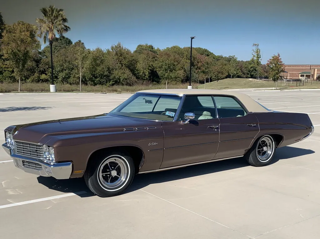 Buick LeSabre 1970, седан, 4 поколение (09.1970 - 09.1971)