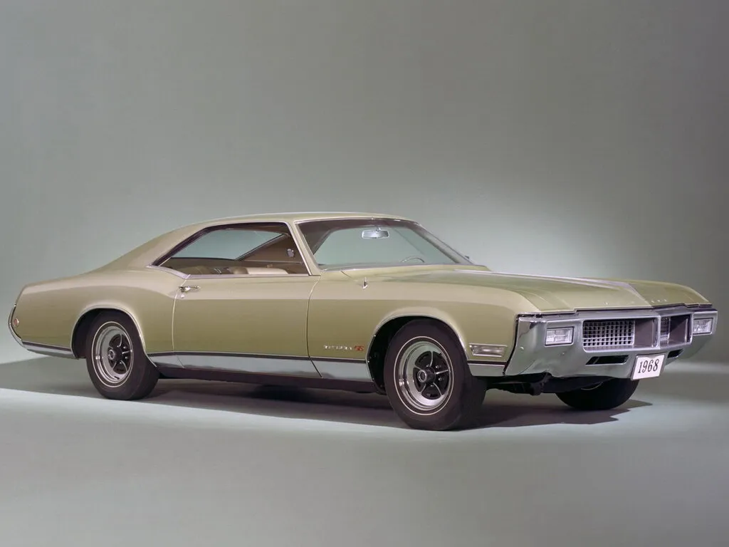 Buick Riviera 2-й рестайлинг 1967, купе, 2 поколение (10.1967 - 09.1968)
