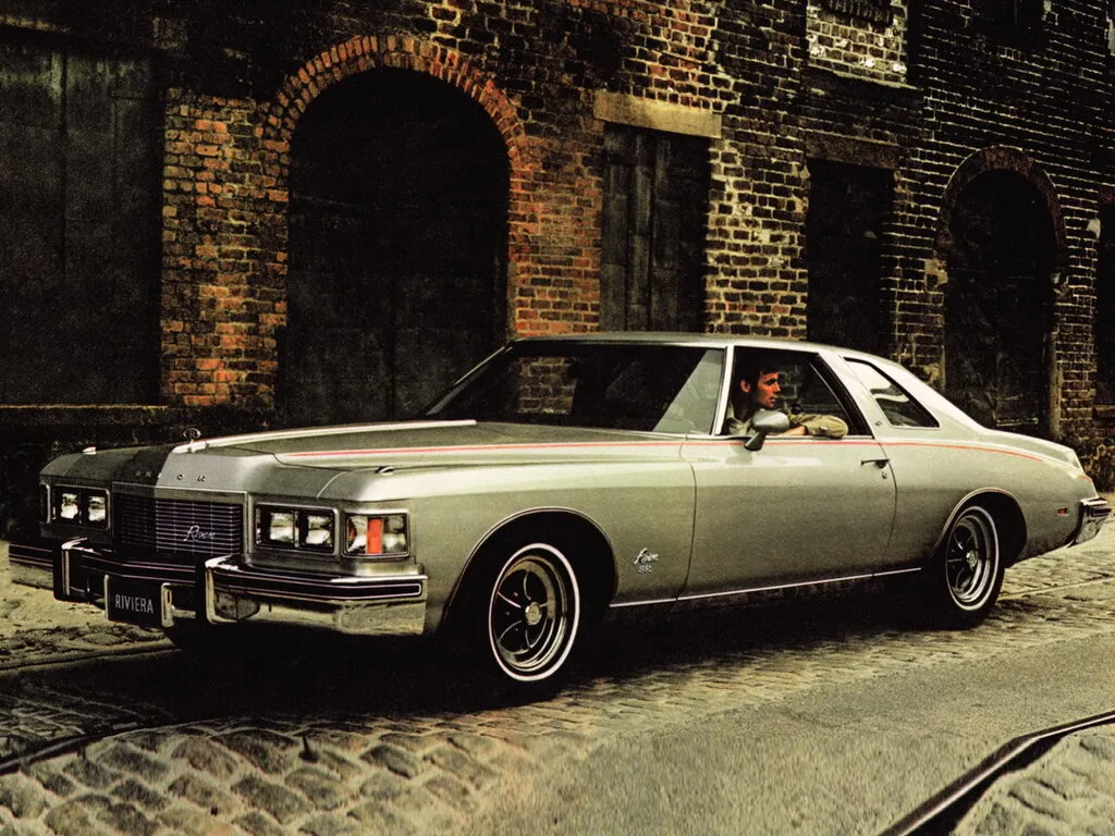 Buick Riviera 2-й рестайлинг 1975, купе, 4 поколение (10.1975 - 09.1976)