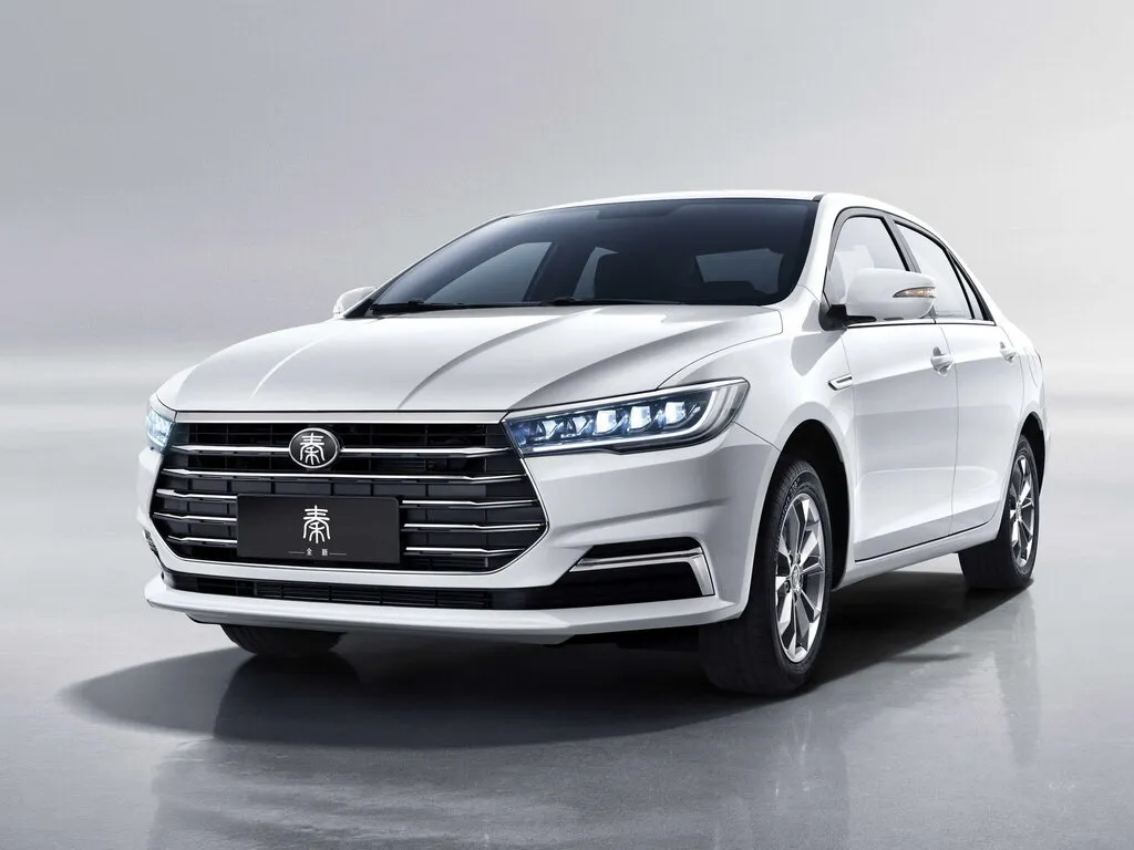 BYD Qin рестайлинг 2018, седан, 1 поколение (11.2018 - 04.2023)