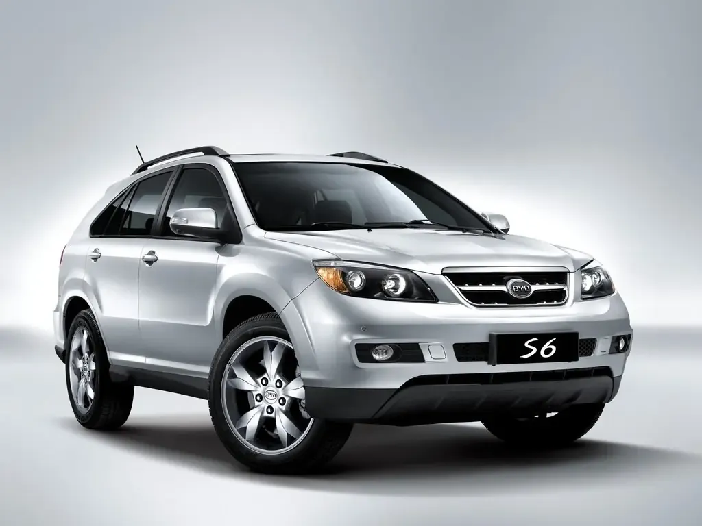 BYD S6 2014, джип/suv 5 дв., 1 поколение (04.2014 - 06.2015)