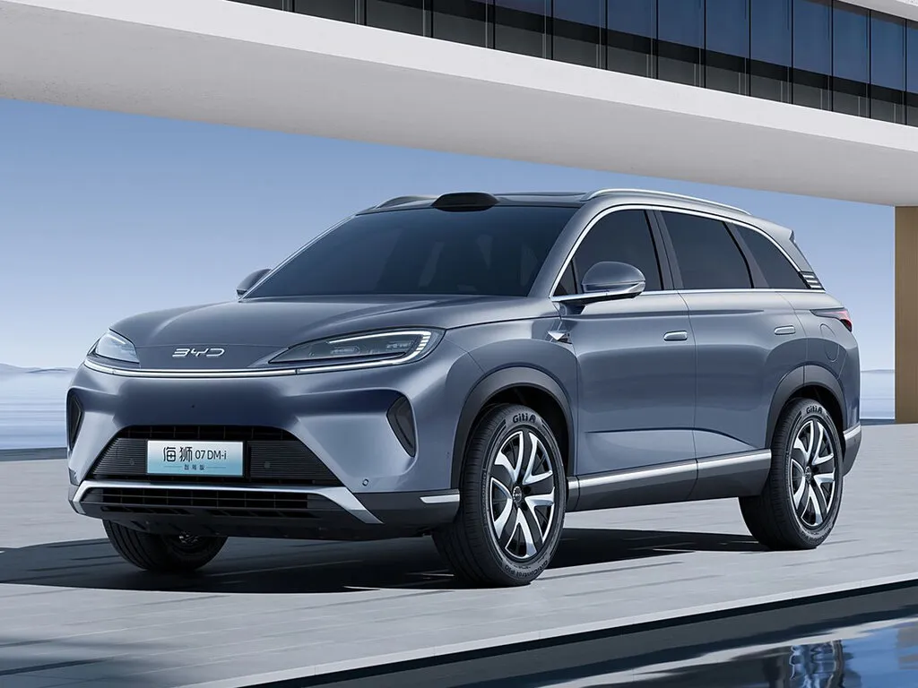 BYD Sea Lion 07 DM 2025, джип/suv 5 дв., 1 поколение (03.2025 - н.в.)
