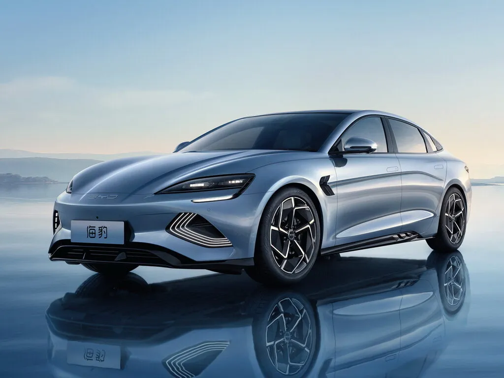 BYD Seal 2022, седан, 1 поколение (09.2022 - н.в.)