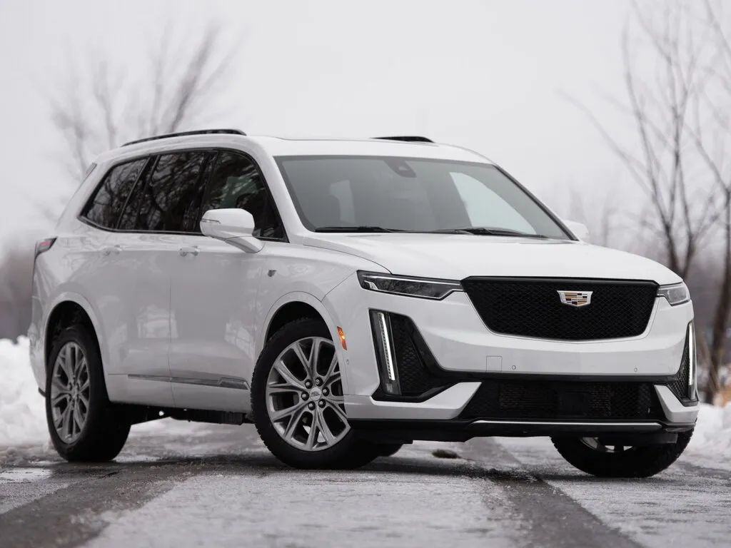 Cadillac XT6 2019, джип/suv 5 дв., 1 поколение, C1TL (01.2019 - н.в.)