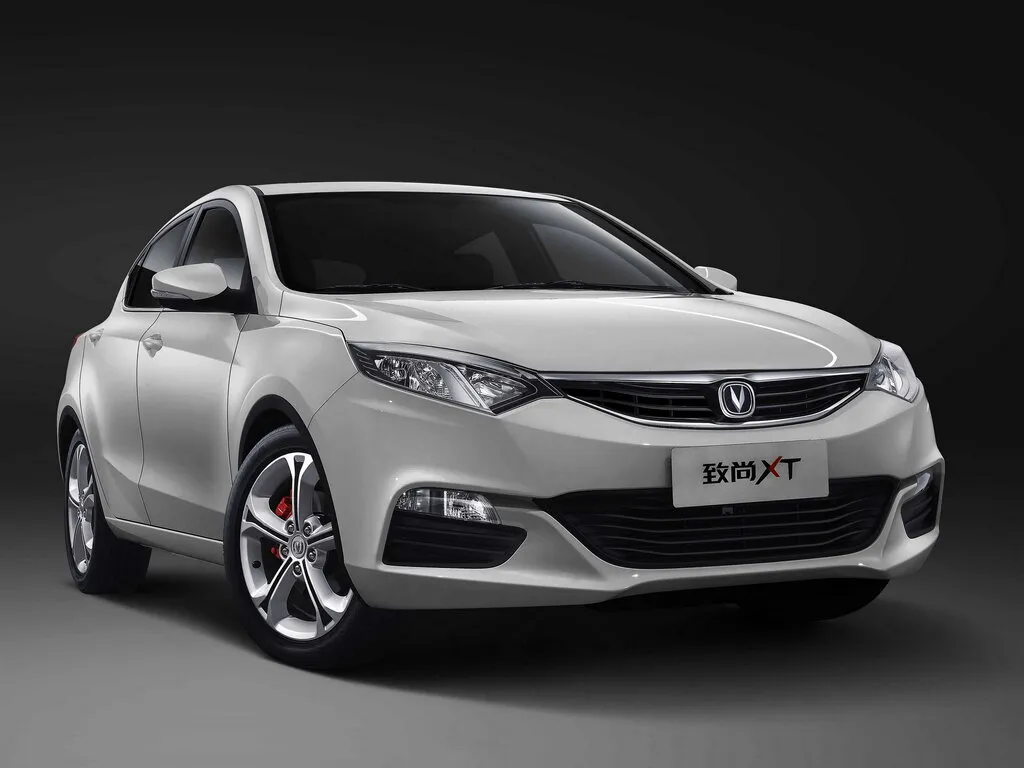 Changan Eado XT 2013, хэтчбек 5 дв., 1 поколение (04.2013 - 12.2015)