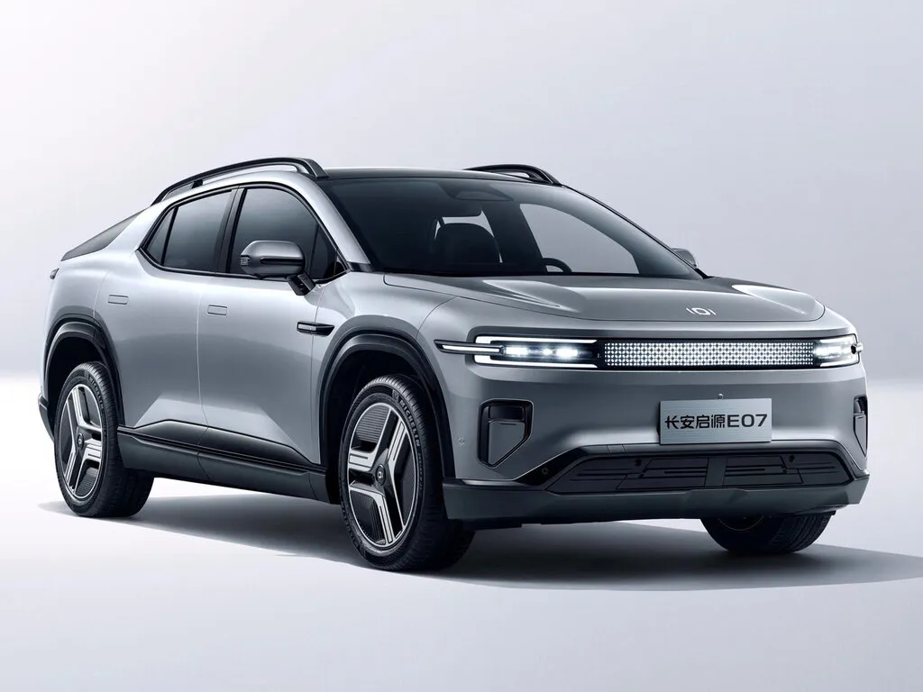 Changan Qiyuan Nevo E07 2024, джип/suv 5 дв., 1 поколение (04.2024 - н.в.)