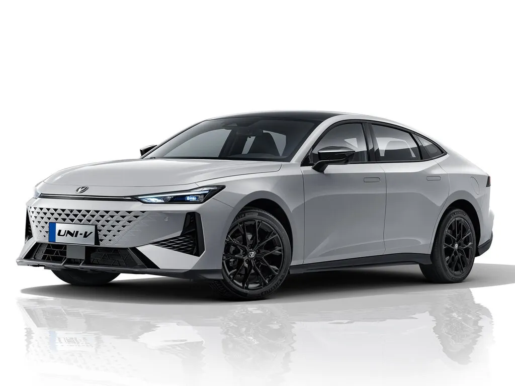 Changan UNI-V рестайлинг 2023, лифтбек, 1 поколение (12.2023 - н.в.)