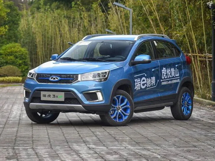 Chery Tiggo 3xe 2017, джип/suv 5 дв., 1 поколение (11.2017 - 06.2021)