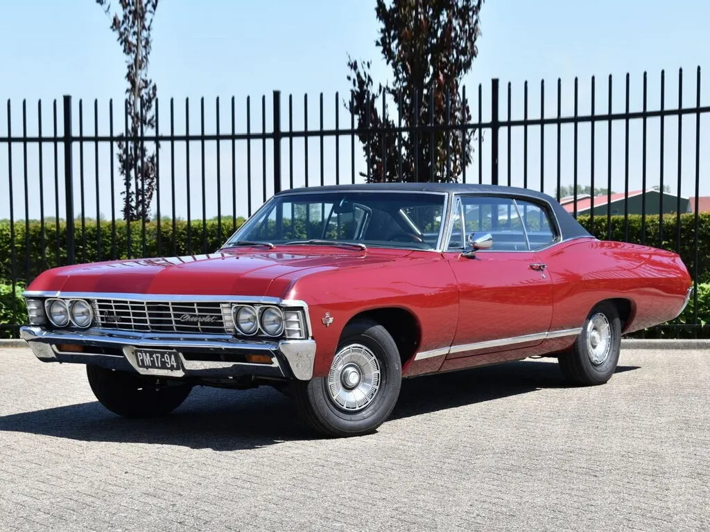 Chevrolet Caprice 2-й рестайлинг 1966, купе, 1 поколение (09.1966 - 09.1967)